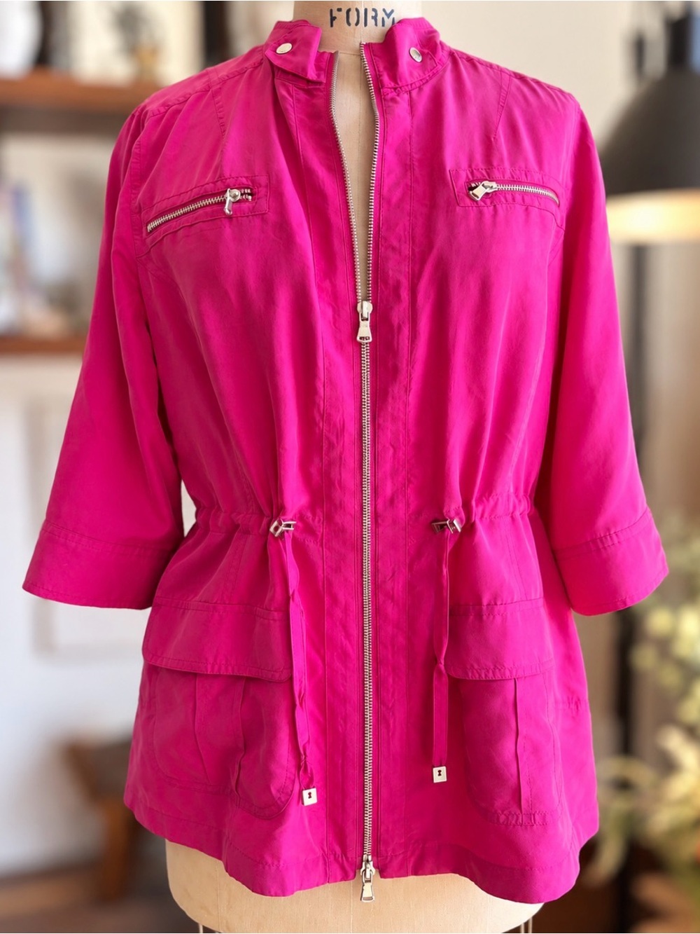 Zenergy by Chico’s 100% Silk Fuchsia Pink Utility Jacket Anorak Size 1